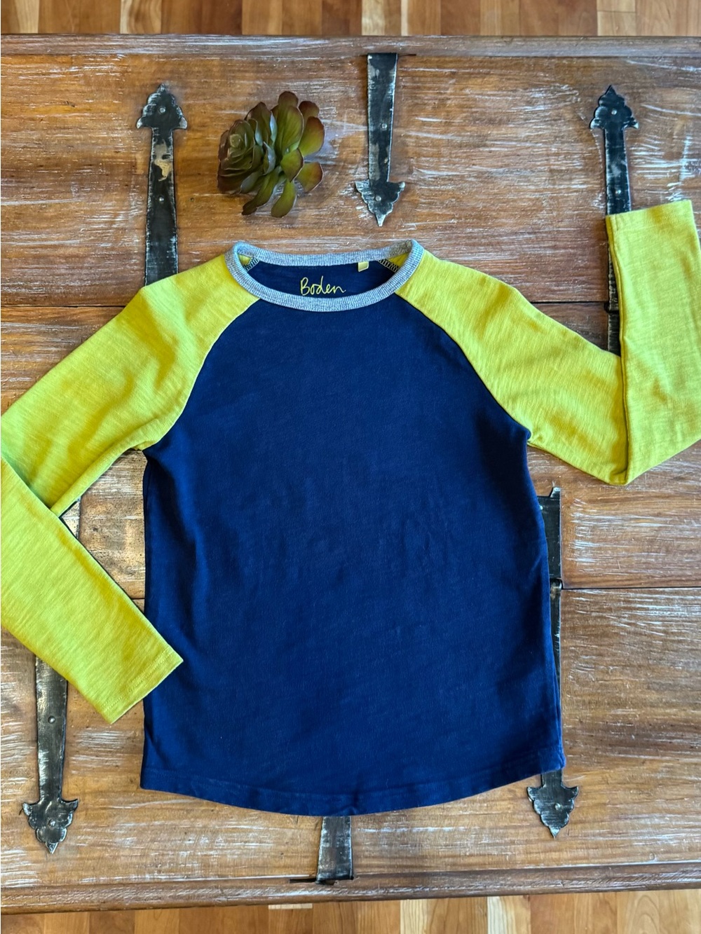 Boden Navy & Yellow Raglan Long-Sleeve Tee